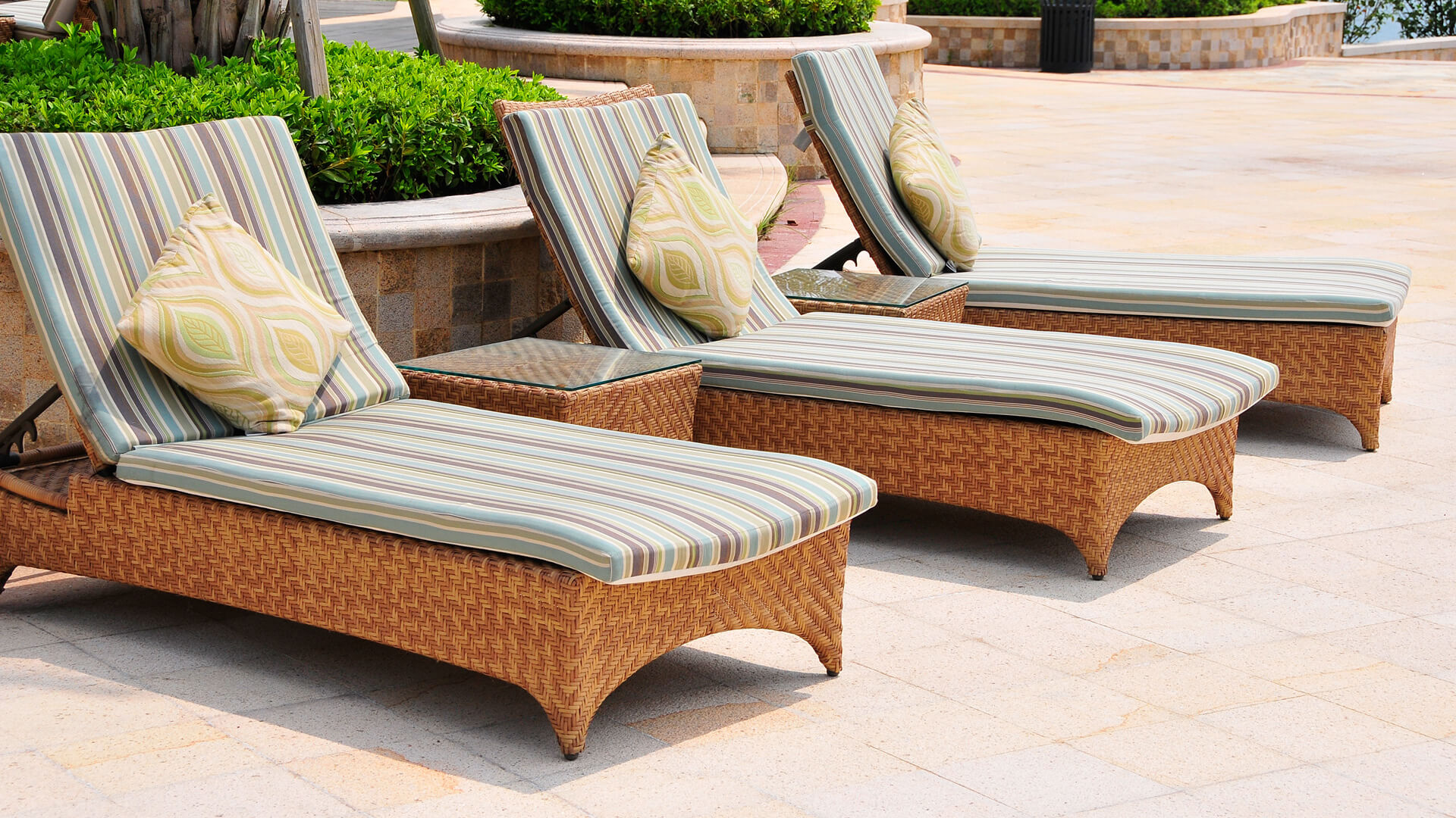 Outdoor Chaise Reclining Deck Chairs